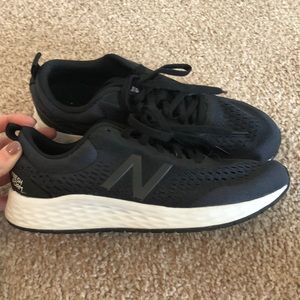 New Balance Tennis Shoes